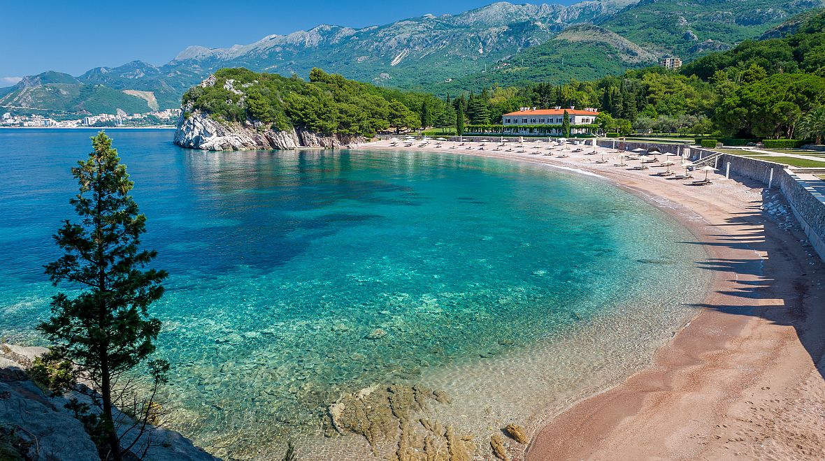 Budva má nádherné pláže